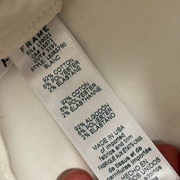 FRAME - Le Skinny De Jeanne Raw Hem Jeans in Blancv - Picture 5 of 8